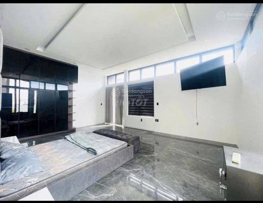 Cho thuê biệt thự sân vườn đẳng cấp tại phường trảng dài  tp đồng nai . dt hơn 1000m2