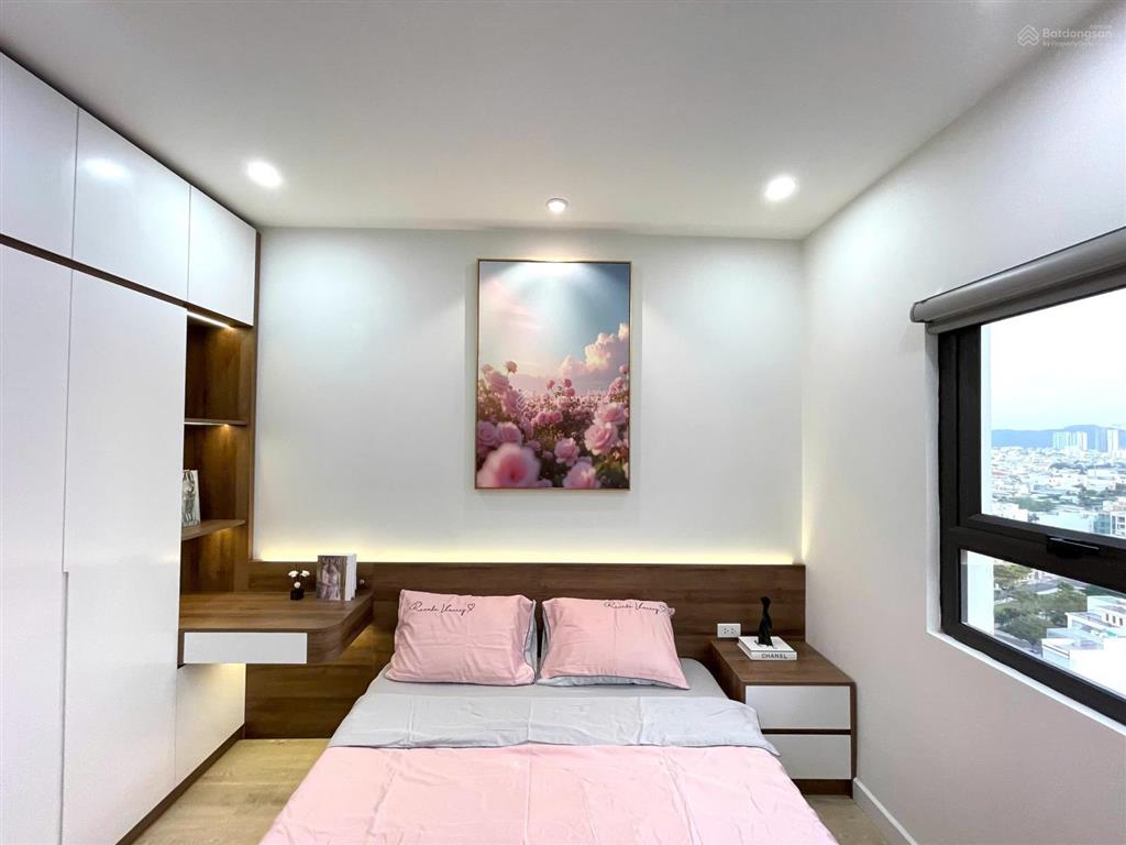 Cần bán căn góc thương mại chung cư ssh08 view biển!