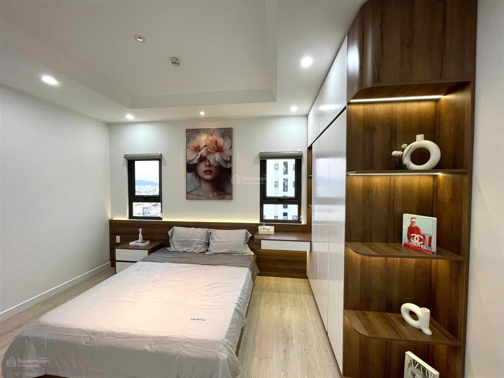 Cần bán căn góc thương mại chung cư ssh08 view biển!