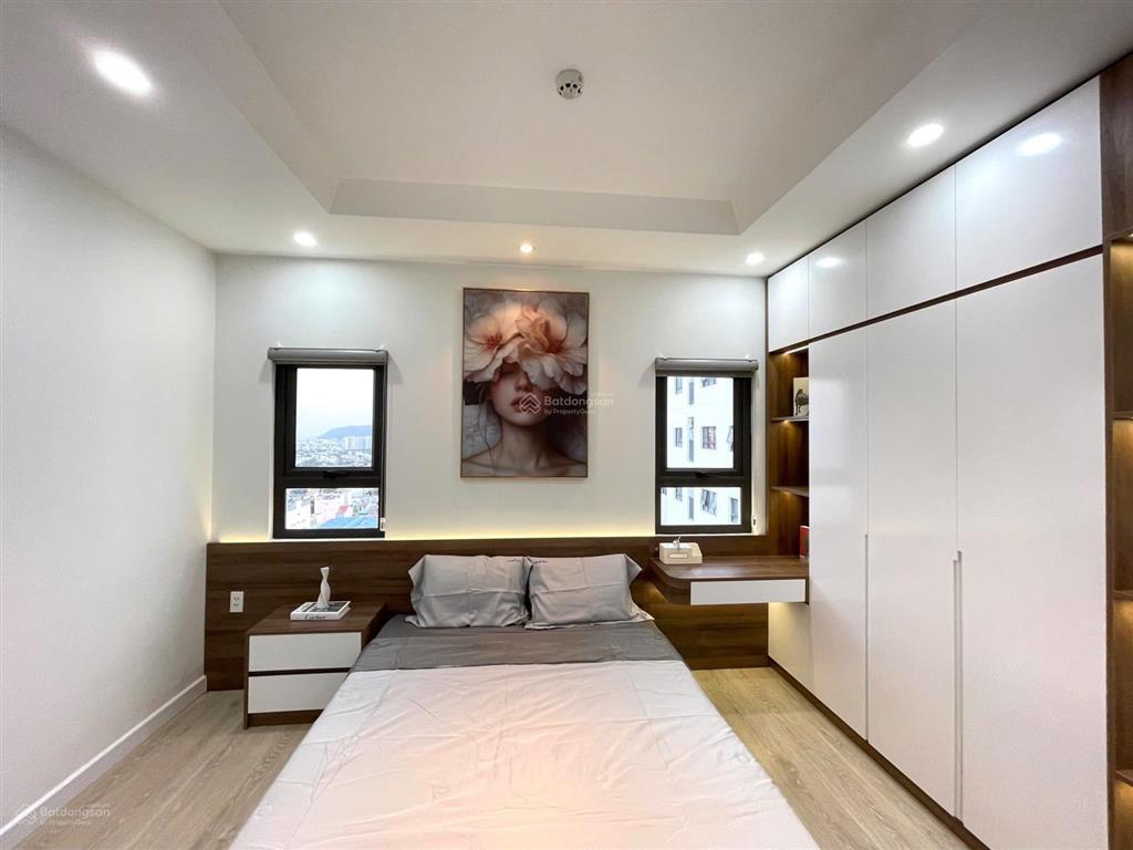 Cần bán căn góc thương mại chung cư ssh08 view biển!