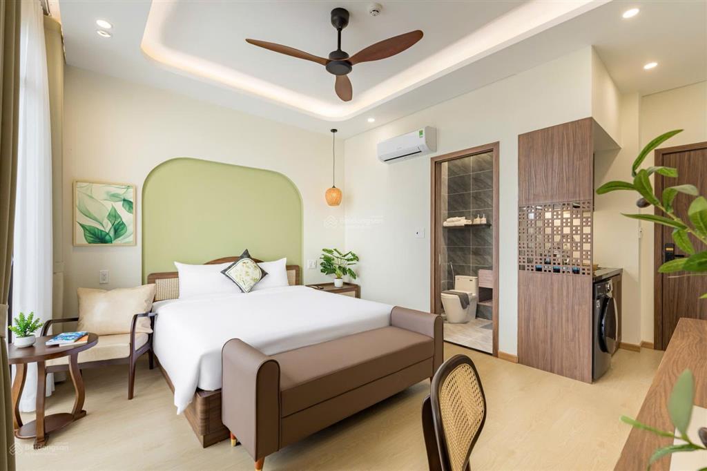 Chính chủ bán tòa căn hộ dịch vụ gần biển mỹ khê  10 phòng  sơn trà  giảm 1 tỷ chỉ còn 23 tỷ