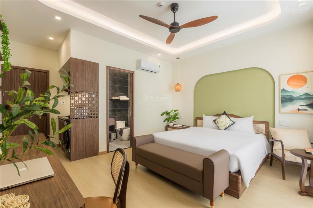 Chính chủ bán tòa căn hộ dịch vụ gần biển mỹ khê  10 phòng  sơn trà  giảm 1 tỷ chỉ còn 23 tỷ