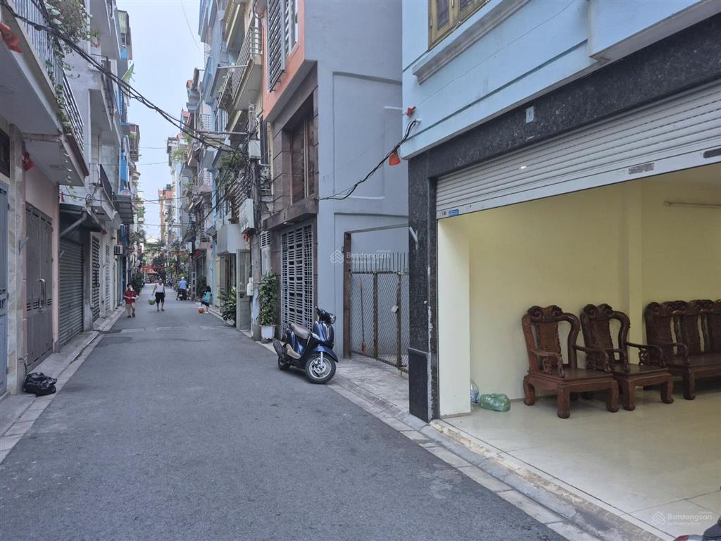 Bán nhà riêng đẹp tại vũ xuân thiều, 41,2m2, giá thỏa thuận