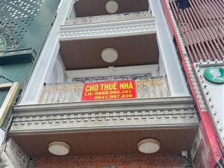 Cho thuê nhà mt đường 3 tháng 2, q10. (4.2x28m) trệt 3 lầu st  tm  mới 100% giá 99 triệu/tháng