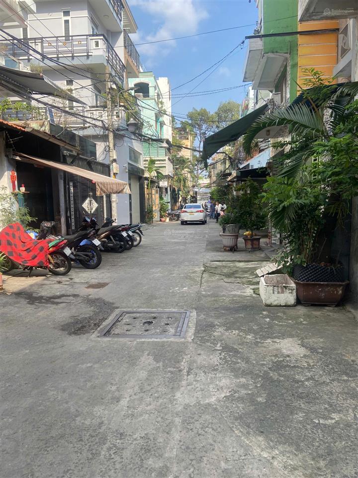 Bán nhà hẻm xe hơi 377 nguyễn tri phương. phường 5. quận 10. (hẻm cơm gà hải nam). nhà 4 tầng.