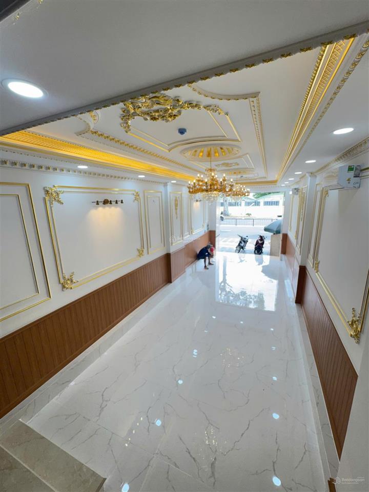 Cho thuê nhà mt đường 3 tháng 2, q10. (4x30m) trệt 3 lầu st tm nhà mới 100%