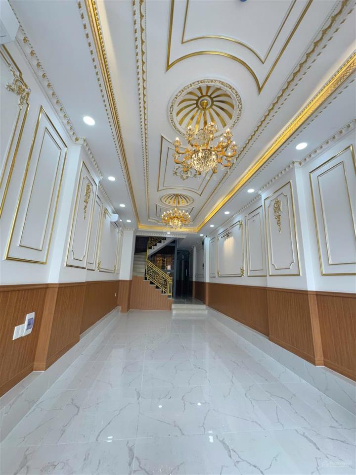 Cho thuê nhà mt đường 3 tháng 2, q10. (4x30m) trệt 3 lầu st tm nhà mới 100%