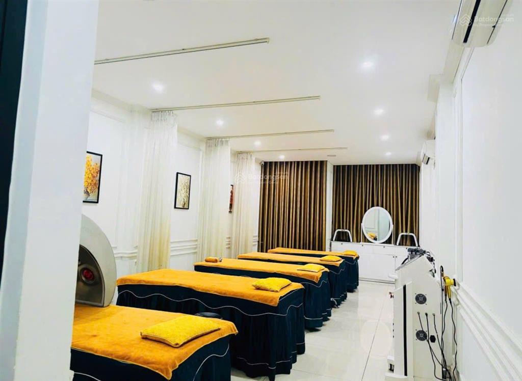 Cho thuê nhà 5.5 tầng đường hàm nghi, thang máy, hệ thống phòng cháy đầy đủ, nhà mới