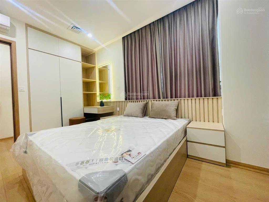 Cần bán căn 4 phòng ngủ chung cư euroland tsq