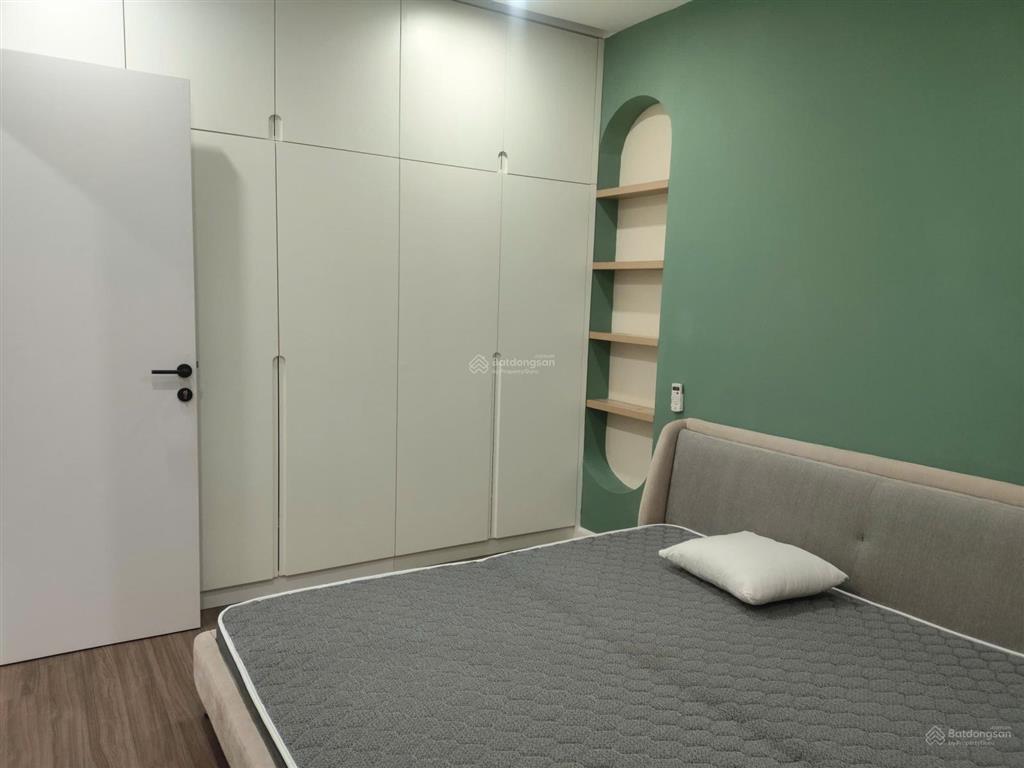 Cần cho thuê nhà 5 tầng, diện tích 1 sàn 50m2.