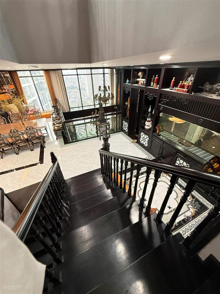 Chính chủ cần bán nhanh căn hộ penthouse tòa euroland tsq