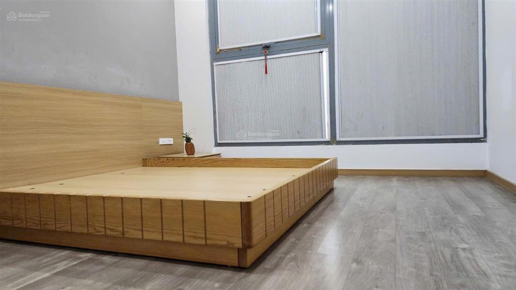 Cho thuê căn hộ 3 phòng ngủ mhd trung văn