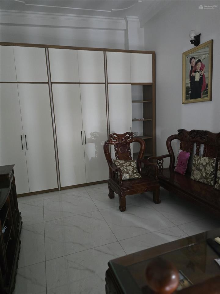 Cần cho thuê tầng 1 tại ngõ 108 đường trần phú, hà đông