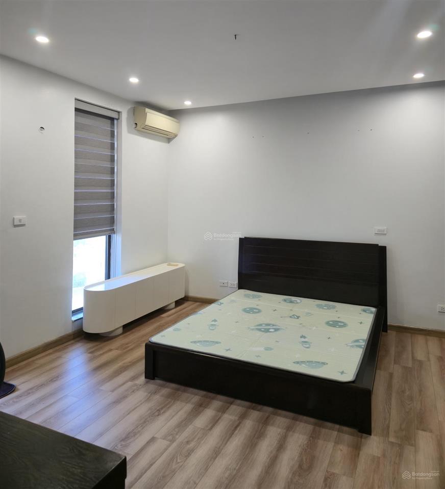 Cần bán căn hộ đẹp dự án, 4 phòng ngủ chung cư tsq