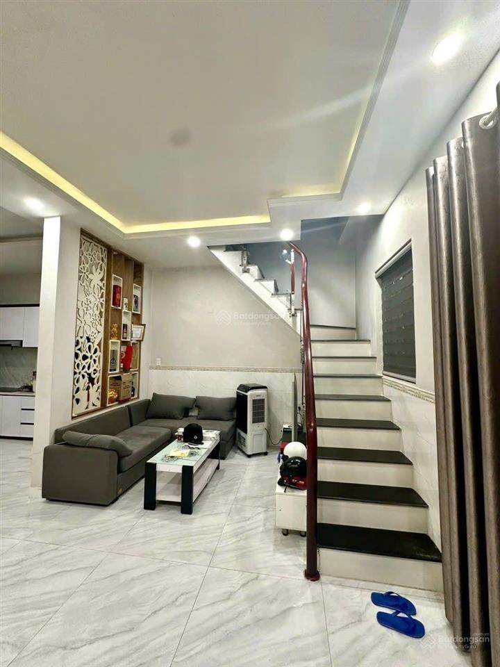Hẻm 6m 713/25 an dương vương, 2 lầu