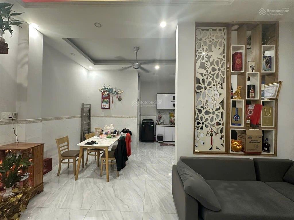 Hẻm 6m 713/25 an dương vương, 2 lầu