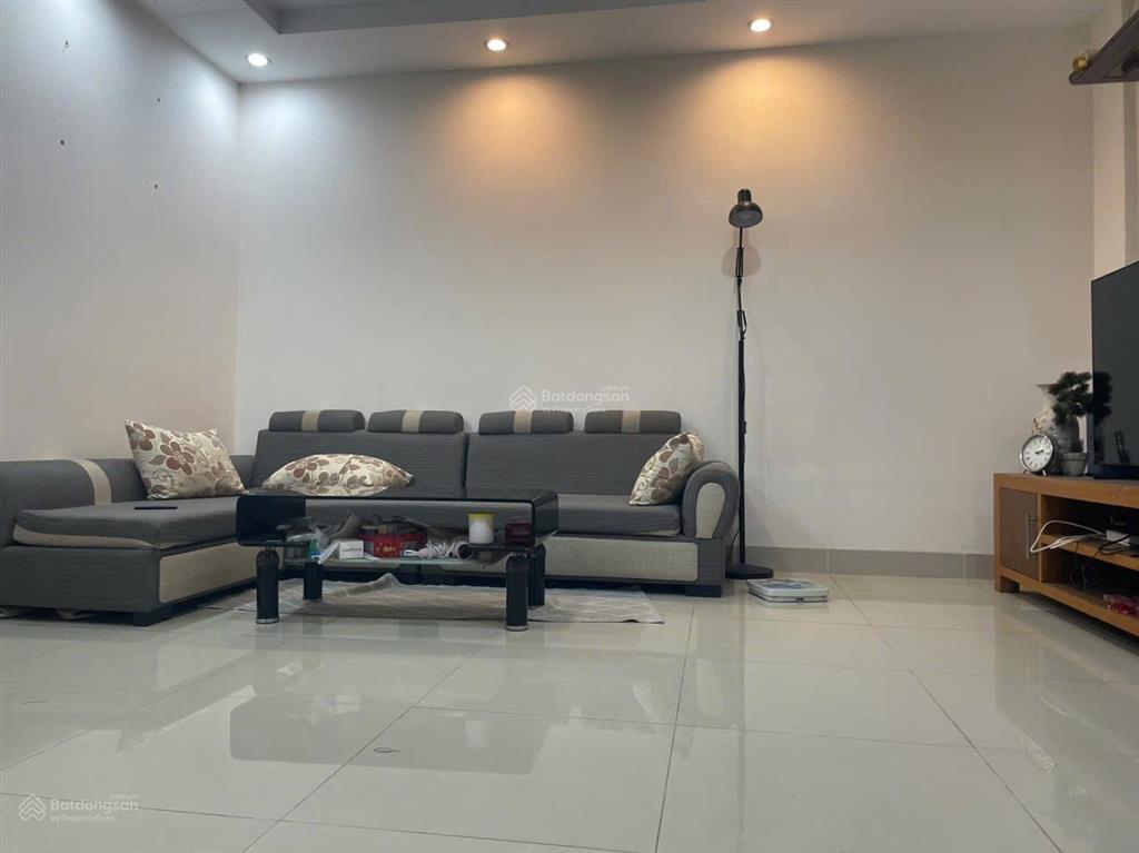 Bán chung cư himlam thạch bàn, 61m2 2pn1wc giá 3.9 tỷ.  0967 341 ***