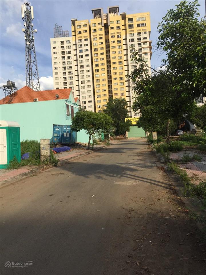 Bán đất nền dự án tại liên phường, phú hữu, quận 9, 18,5 tỷ, 216m2, giá tốt chính chủ