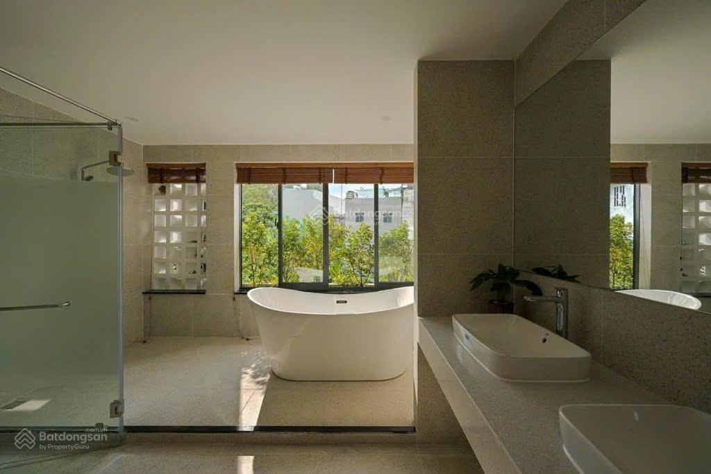 Bán villa mini tại đường 339, phước long b, 12,5 tỷ, 80m2, 4pn, 4wc, 5lầu, hồ bơi trong nhà 12,5 tỷ