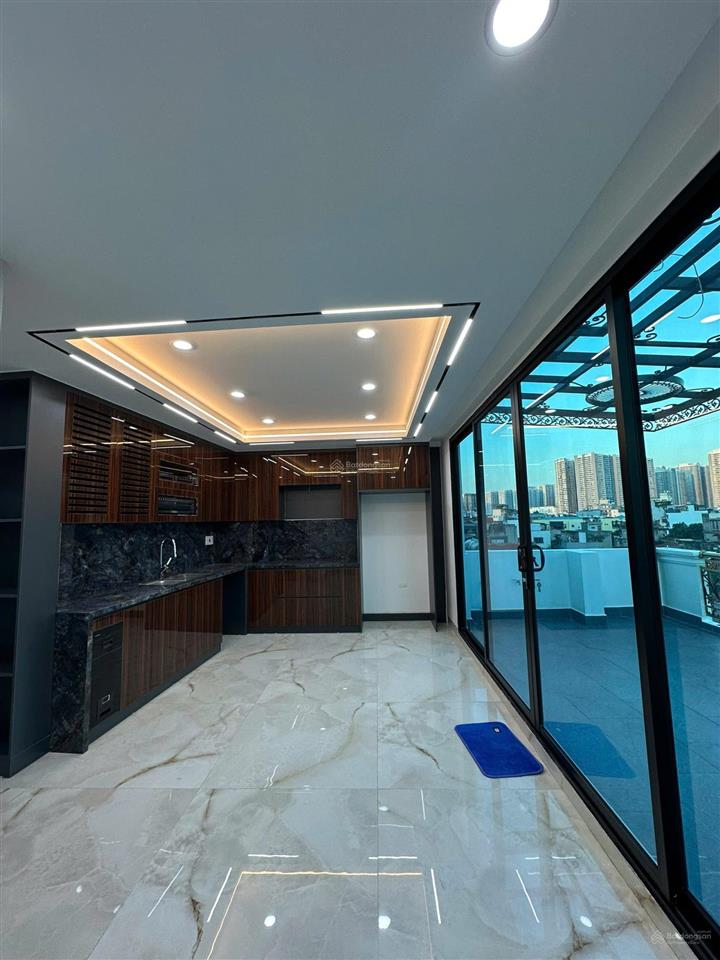 Bán nhà phân lô đền lừ, ô tô tránh 55m2 xây mới 6 tầng thang máy.