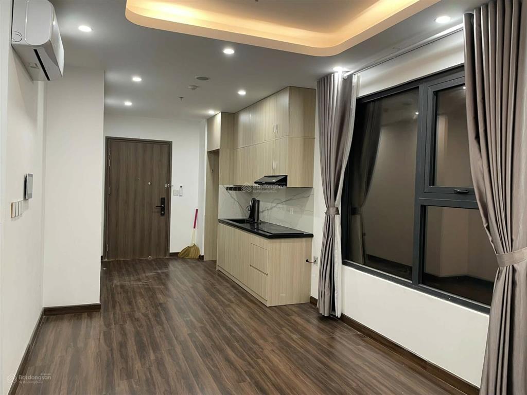 Căn hộ thông minh tòa lotus có 2pn và 2 lô gia view đẹp, đã có nội thất gắn tường, giá chỉ 7tr