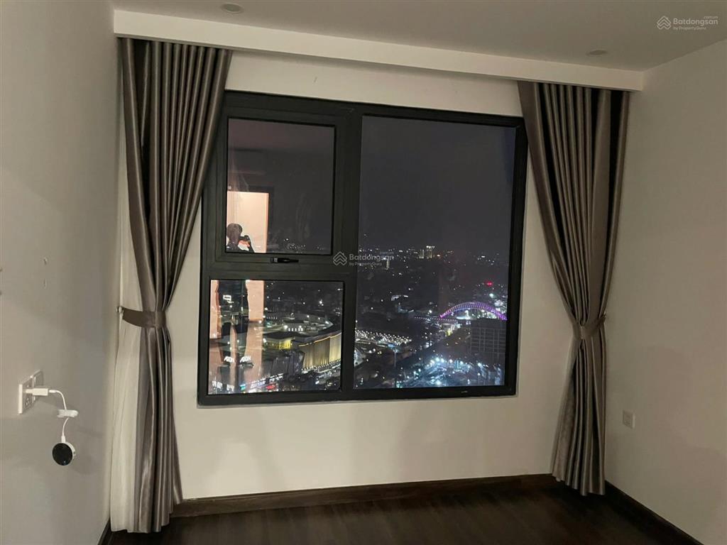 Căn hộ thông minh tòa lotus có 2pn và 2 lô gia view đẹp, đã có nội thất gắn tường, giá chỉ 7tr