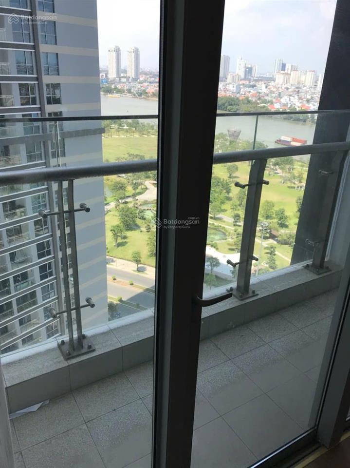 Bán 2pn vcp  p2.08  88m2, 2 ban công, view công viên, shr, 11 tỷ