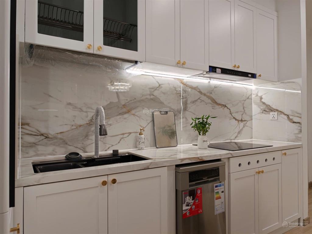 Vcp bán 2pn landmark 6, dt 82m2, shr, full nội thất, giá 10,250 tỷ/bp