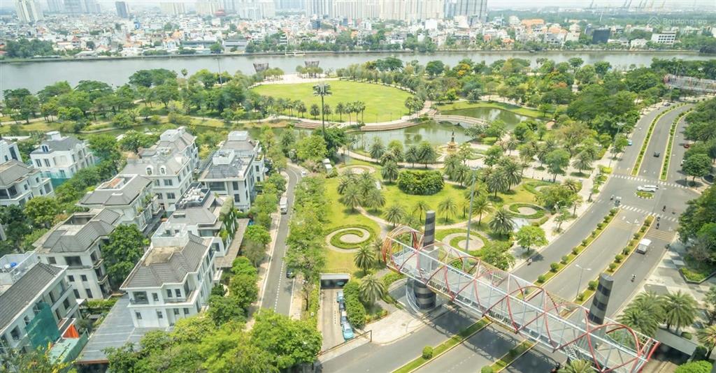 Bán 3pn tòa landmark 81  view công viên, căn góc dt 109m2. sổ hồng, giá 28 tỷ