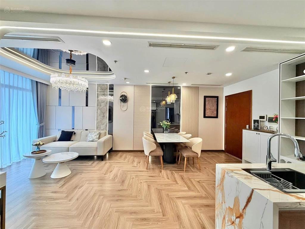 Vcp bán 3pn landmark plus căn 12, dt 110m2, shr, giá 14 tỷ