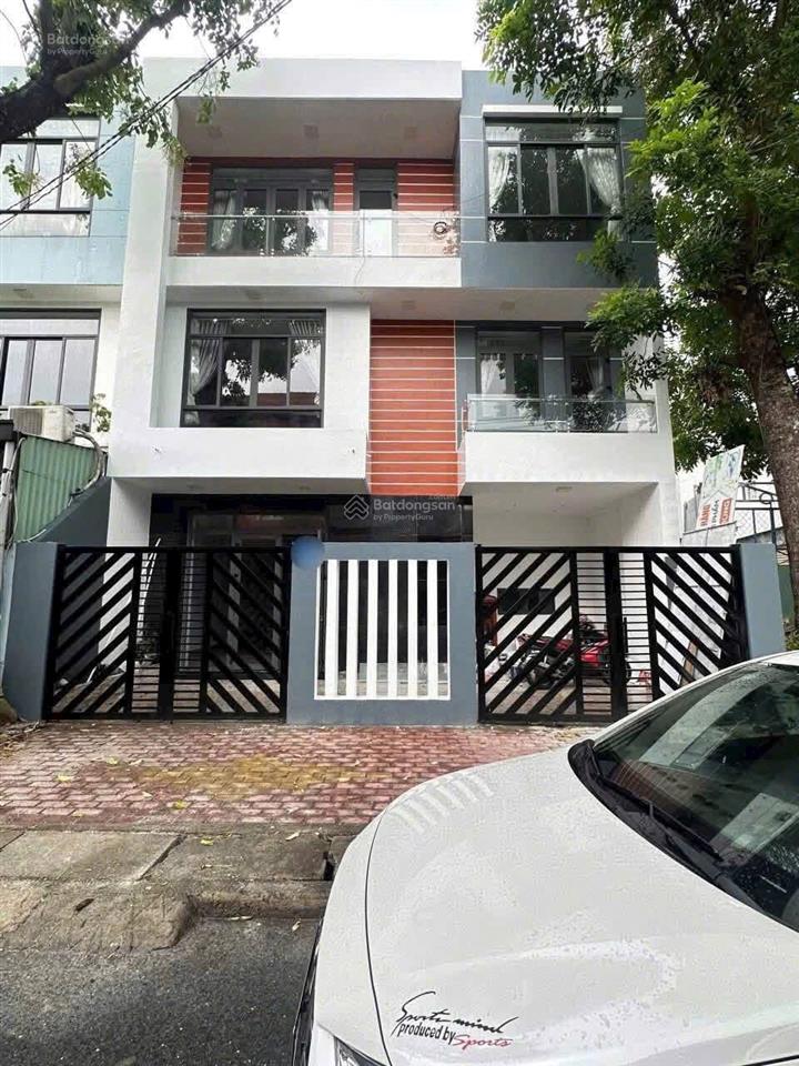 Cho thuê nhà 1 trệt 2 lầu hiệp thành gần đại học bình dương ở & mở văn phòng
