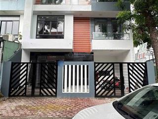 Cho thuê nhà 1 trệt 2 lầu hiệp thành gần đại học bình dương ở & mở văn phòng