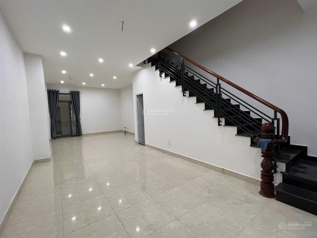 Cho thuê nhà 1 trệt 2 lầu kdc hiệp thành ở & mở văn phòng công ty