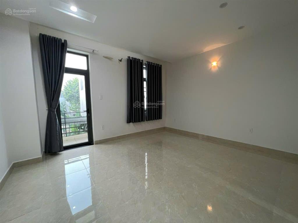 Cho thuê nhà 1 trệt 2 lầu kdc hiệp thành ở & mở văn phòng công ty