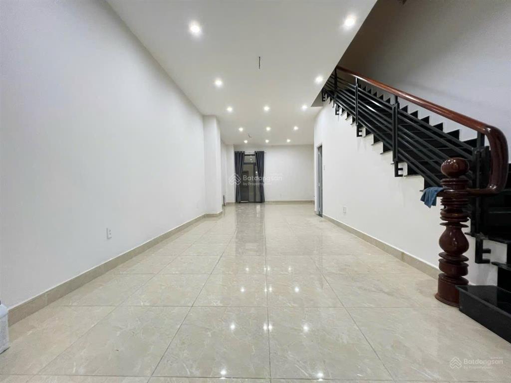 Cho thuê nhà 1 trệt 2 lầu kdc hiệp thành ở & mở văn phòng công ty