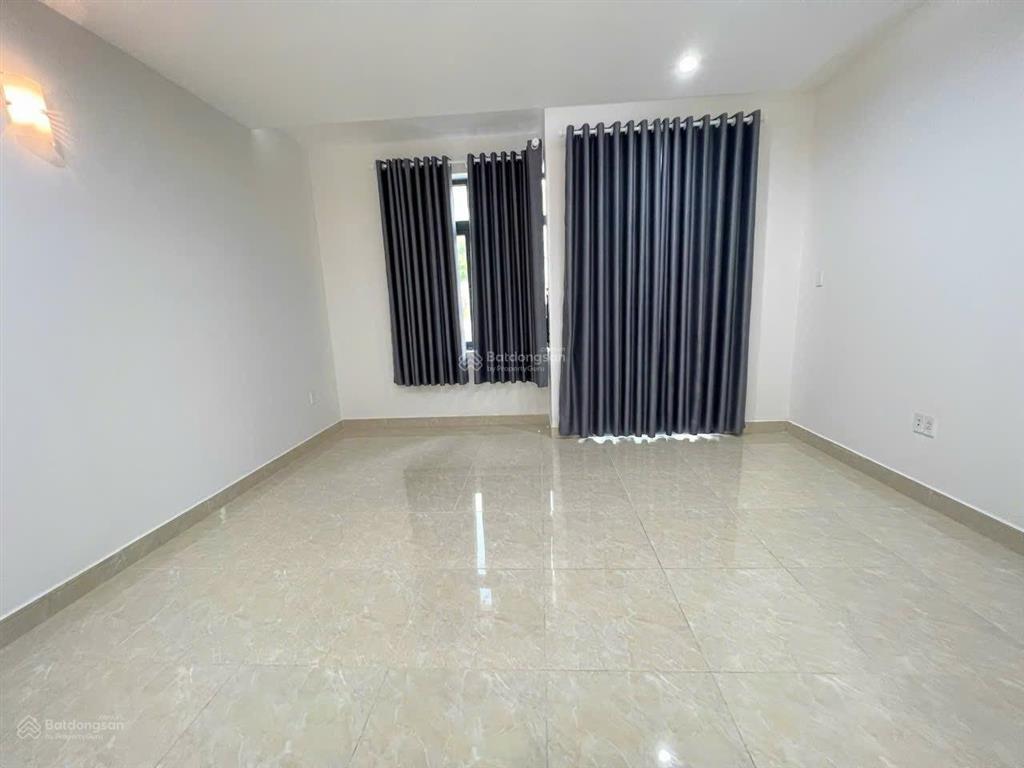 Cho thuê nhà 1 trệt 2 lầu kdc hiệp thành ở & mở văn phòng công ty