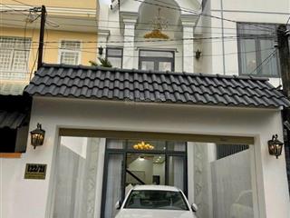 Cho thuê nhà 1 trệt 1 lầu 4 phòng ngủ full nội thất sân ô tô 7 chỗ p. hiệp thành