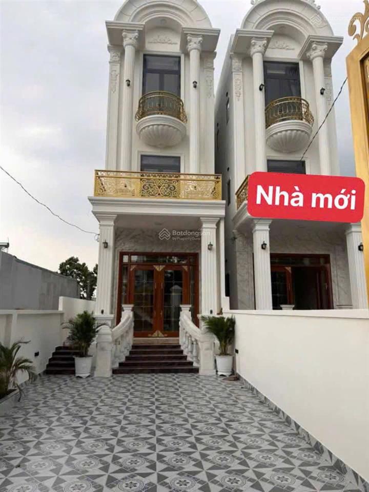 Cho thuê biệt thự mới 100% phú tân 4 phòng ngủ gần vòng xoay tt thương mại tp. mới bình dương