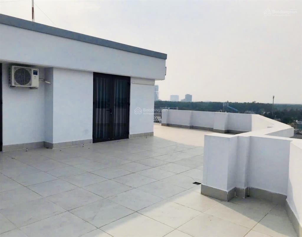 Cho thuê tòa nhà 10 phòng full nội thất gần vòng xoay bảy mẫu trung tâm tp. mới bình dương
