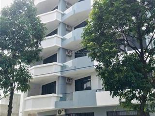 Cho thuê tòa nhà 10 phòng full nội thất gần vòng xoay bảy mẫu trung tâm tp. mới bình dương