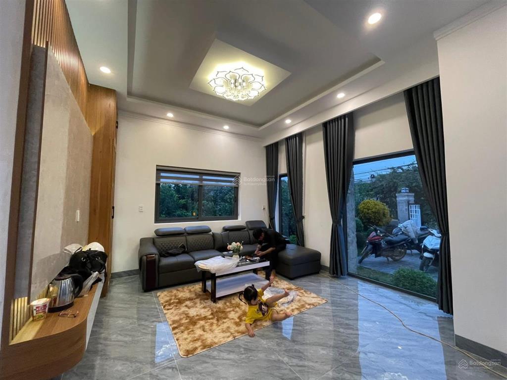 Bán village nhà vườn nghỉ dưỡng ven thành phố đà lạt. nhà vườn 3pn full nội thất view săn mây