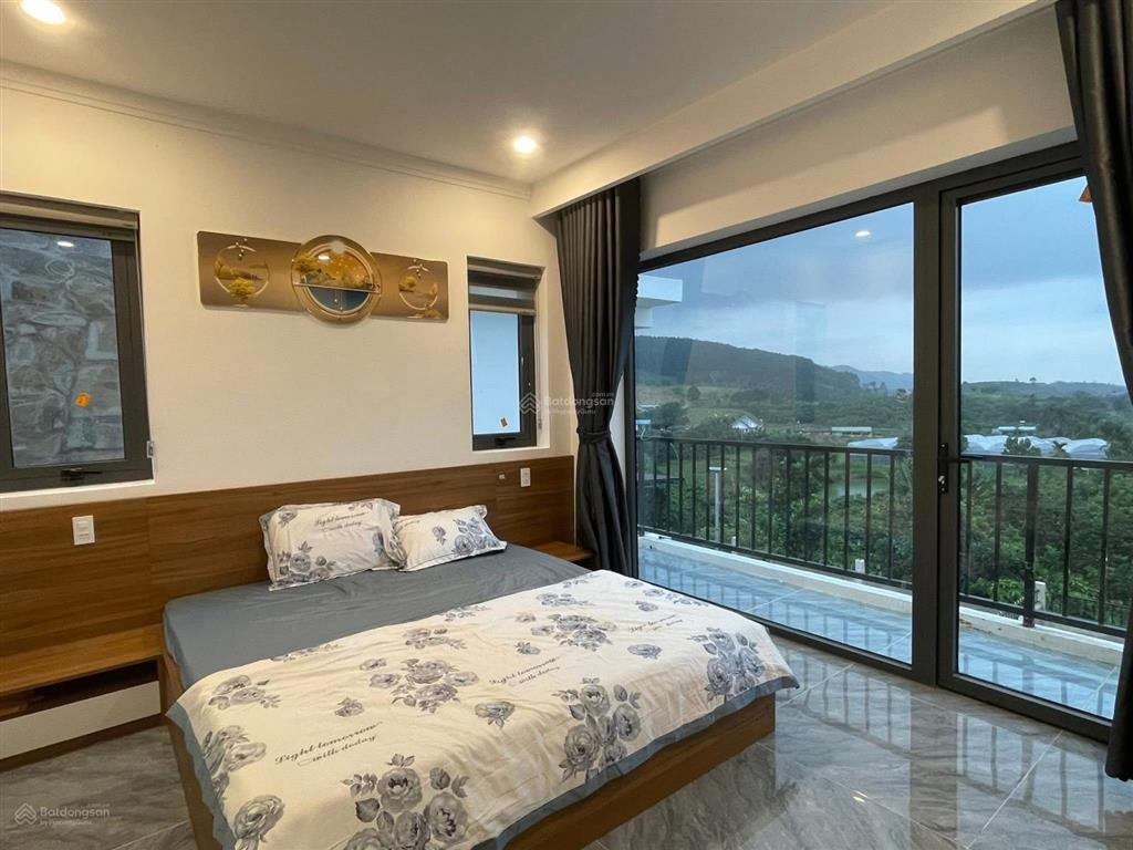 Bán village nhà vườn nghỉ dưỡng ven thành phố đà lạt. nhà vườn 3pn full nội thất view săn mây