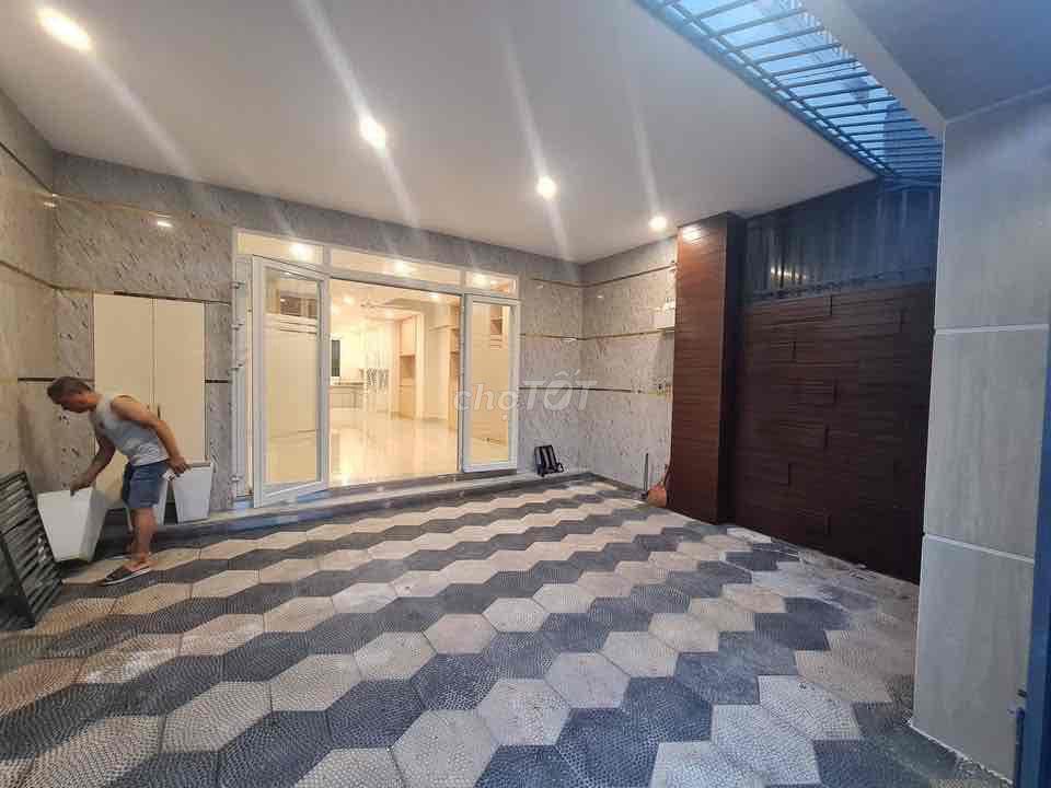 CHO THUÊ NHÀ PHỐ 4 TẦNG KDC NAM LONG ĐỖ XUÂN HỢP Q9