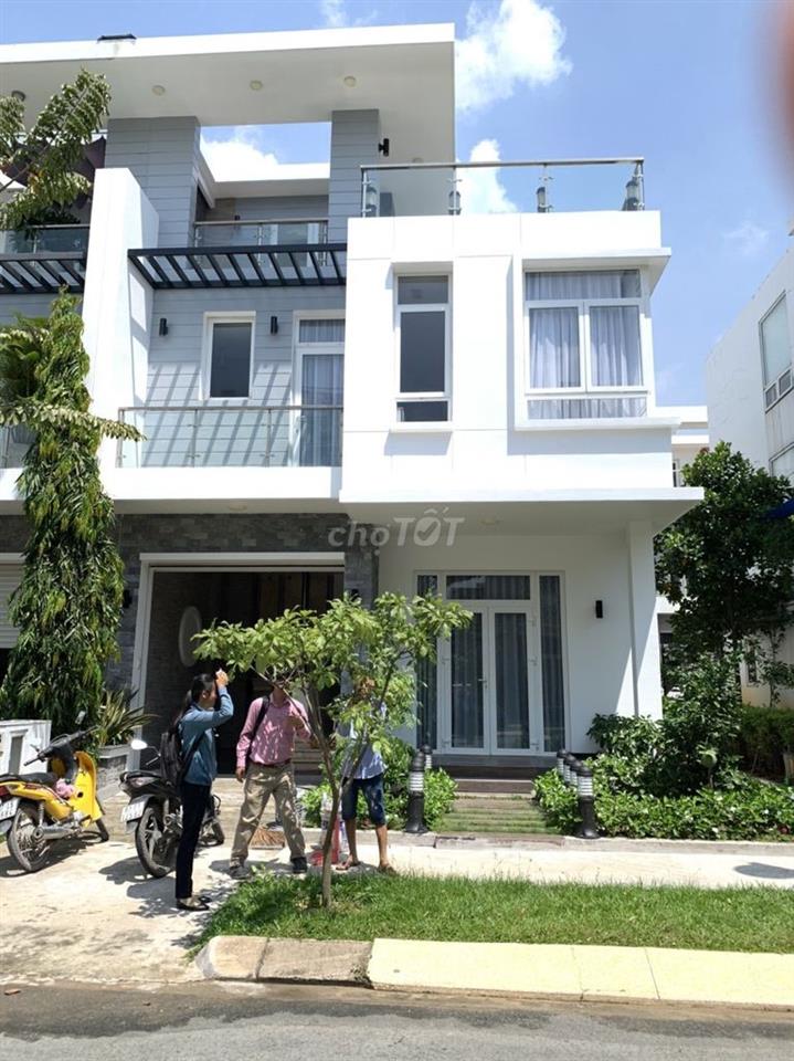 HVL [NC] CHO THUÊ BIỆT THỰ VILLA PARK FULL NT Q9 GIÁ 25TR/TH