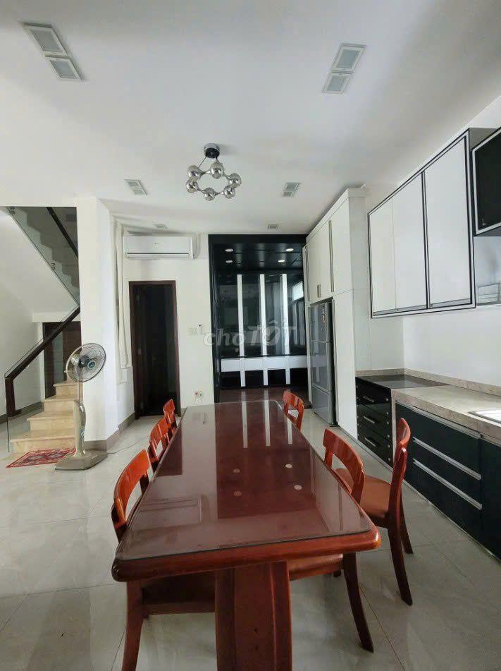 HVL [NC] CHO THUÊ BIỆT THỰ VILLA PARK FULL NT Q9 GIÁ 25TR/TH
