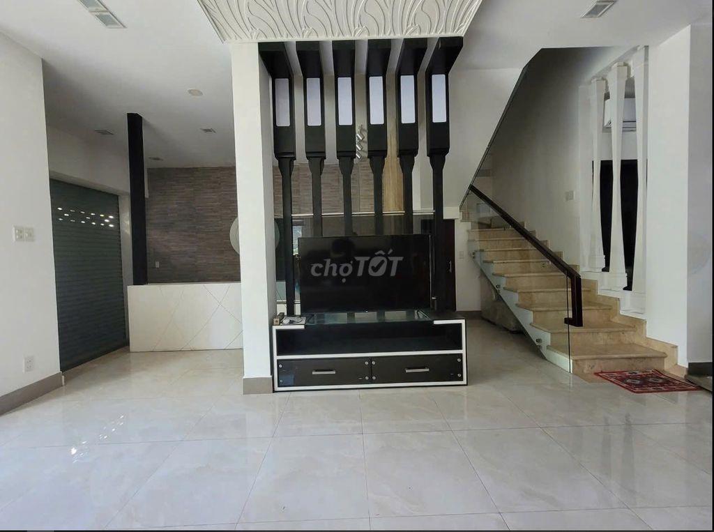 HVL [NC] CHO THUÊ BIỆT THỰ VILLA PARK FULL NT Q9 GIÁ 25TR/TH