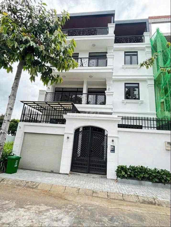 CG- CHO THUÊ BIỆT THỰ VALORA NAM PHAN ĐỐI DIỆN GLOBALCITY CÓ THANG MÁY