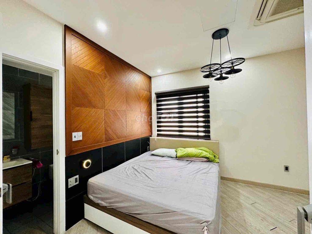 CHO THUÊ BIỆT THỰ FULL NT KHU COMPOUND Q9