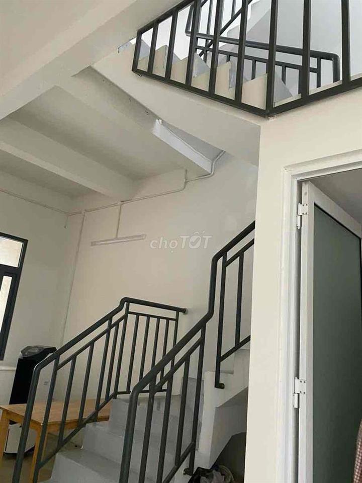 CHO THUÊ NHÀ PHỐ LÀM VĂN PHÒNG KDC LIÊN PHƯỜNG GIÁ 13,5tr