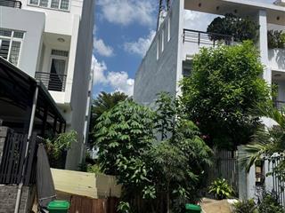 BÁN NỀN NHÀ PHỐ 137M2 KDC GIA HÒA , ĐỖ XUÂN HỢP Q9 GIÁ 13 TỶ